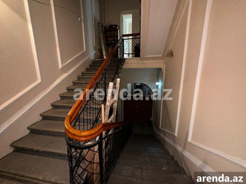 Satılır 6 otaqlı Köhnə Tikili, İçərişəhər metrosu, Nəsimi rayonu 22 Satılır 6 otaqlı Köhnə Tikili, İçərişəhər metrosu, Nəsimi rayonu 22