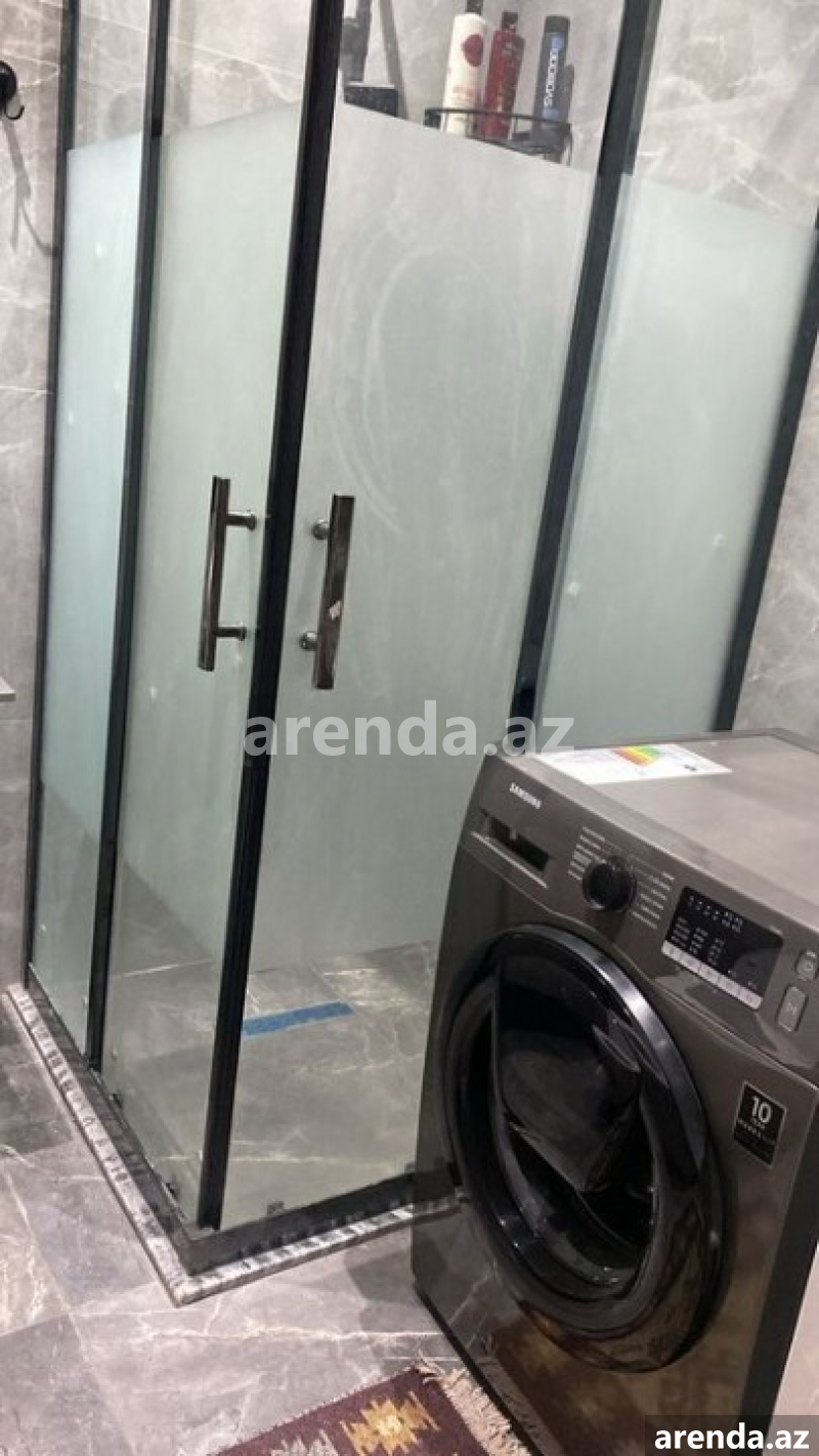 Kirayə (aylıq) 3 otaqlı Yeni Tikili, 8 Noyabr metrosu, Çıraq palace, Yasamal rayonu 15 Kirayə (aylıq) 3 otaqlı Yeni Tikili, 8 Noyabr metrosu, Çıraq palace, Yasamal rayonu 15