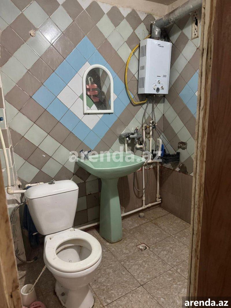 Satılır 1 otaqlı Köhnə Tikili, Neftçilər metrosu, Nizami rayonu 5 Satılır 1 otaqlı Köhnə Tikili, Neftçilər metrosu, Nizami rayonu 5