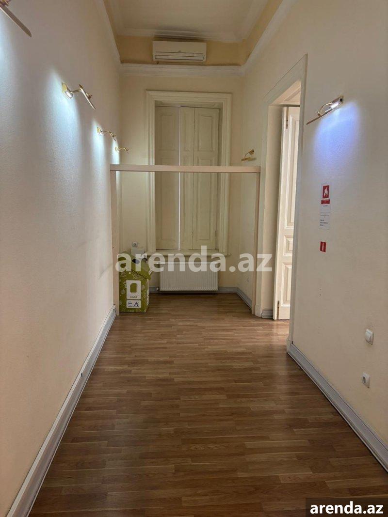 Kirayə (aylıq) 8 otaqlı Ofis, Səbail rayonu 7 Kirayə (aylıq) 8 otaqlı Ofis, Səbail rayonu 7