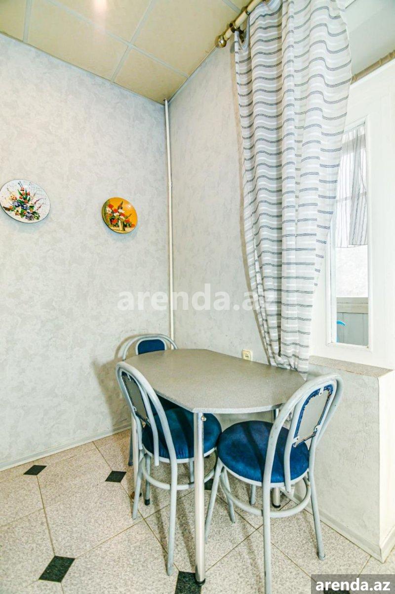 Kirayə (aylıq) 2 otaqlı Köhnə Tikili, Sahil metrosu, Səbail rayonu 12 Kirayə (aylıq) 2 otaqlı Köhnə Tikili, Sahil metrosu, Səbail rayonu 12