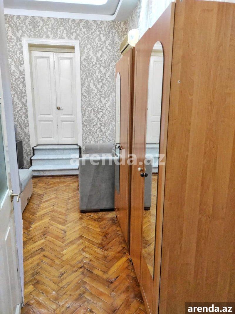 Kirayə (aylıq) 4 otaqlı Köhnə Tikili, İçərişəhər metrosu, Səbail rayonu 7 Kirayə (aylıq) 4 otaqlı Köhnə Tikili, İçərişəhər metrosu, Səbail rayonu 7