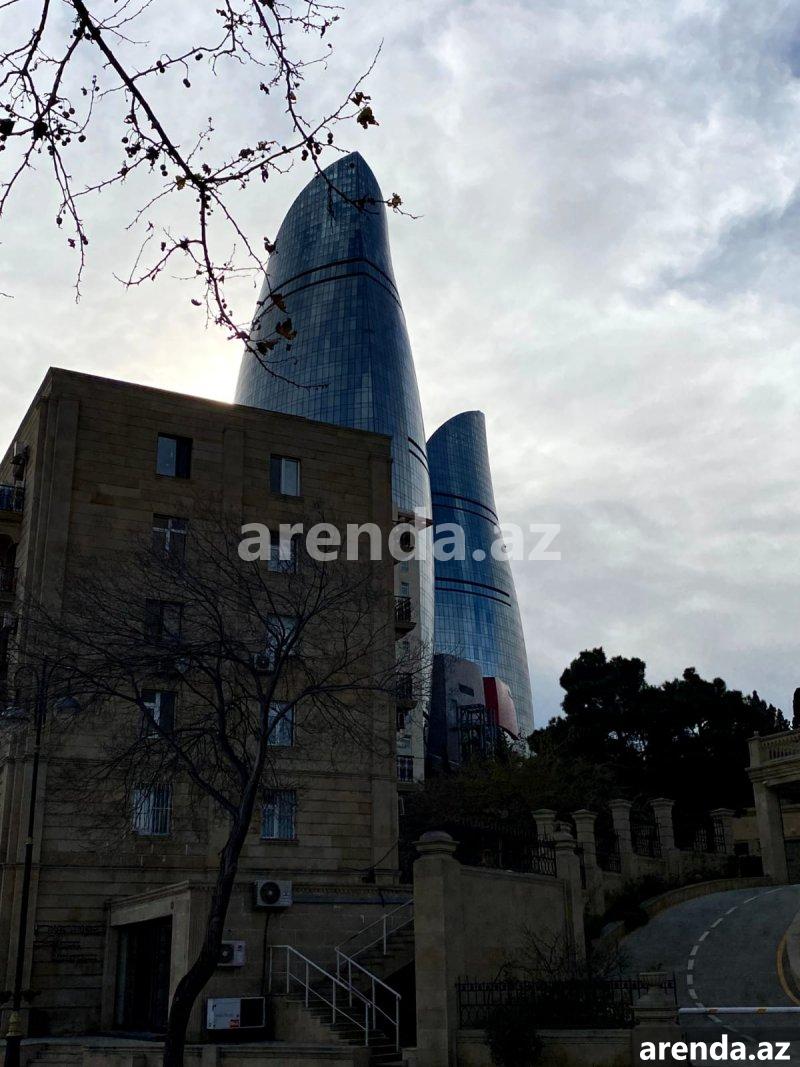 Satılır 3 otaqlı Köhnə Tikili, İçərişəhər metrosu, Səbail rayonu 27 Satılır 3 otaqlı Köhnə Tikili, İçərişəhər metrosu, Səbail rayonu 27