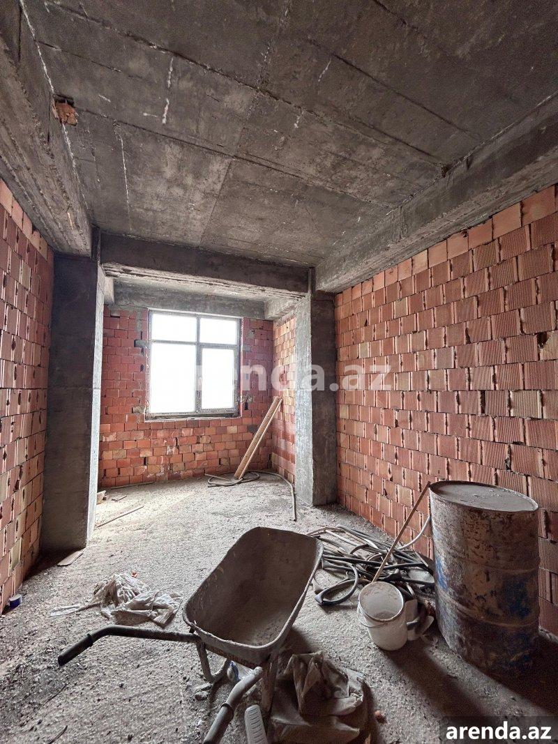 Satılır 3 otaqlı Yeni Tikili, Azadlıq metrosu, 8-ci mikrorayon, Güvən Klinikasi, Binəqədi rayonu 7 Satılır 3 otaqlı Yeni Tikili, Azadlıq metrosu, 8-ci mikrorayon, Güvən Klinikasi, Binəqədi rayonu 7