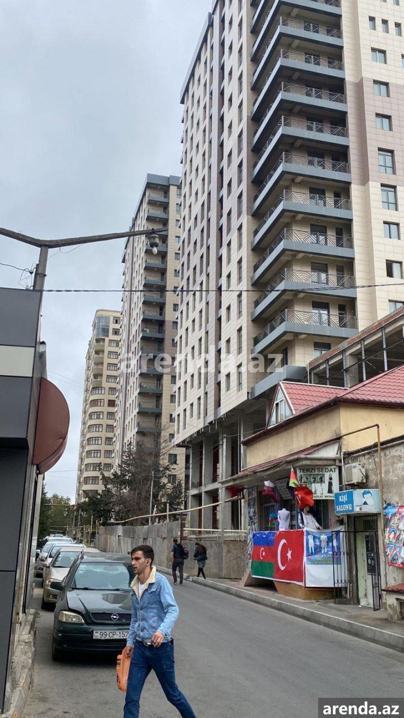 Satılır 4 otaqlı Yeni Tikili, Badamdar qəs., Səbail rayonu 2