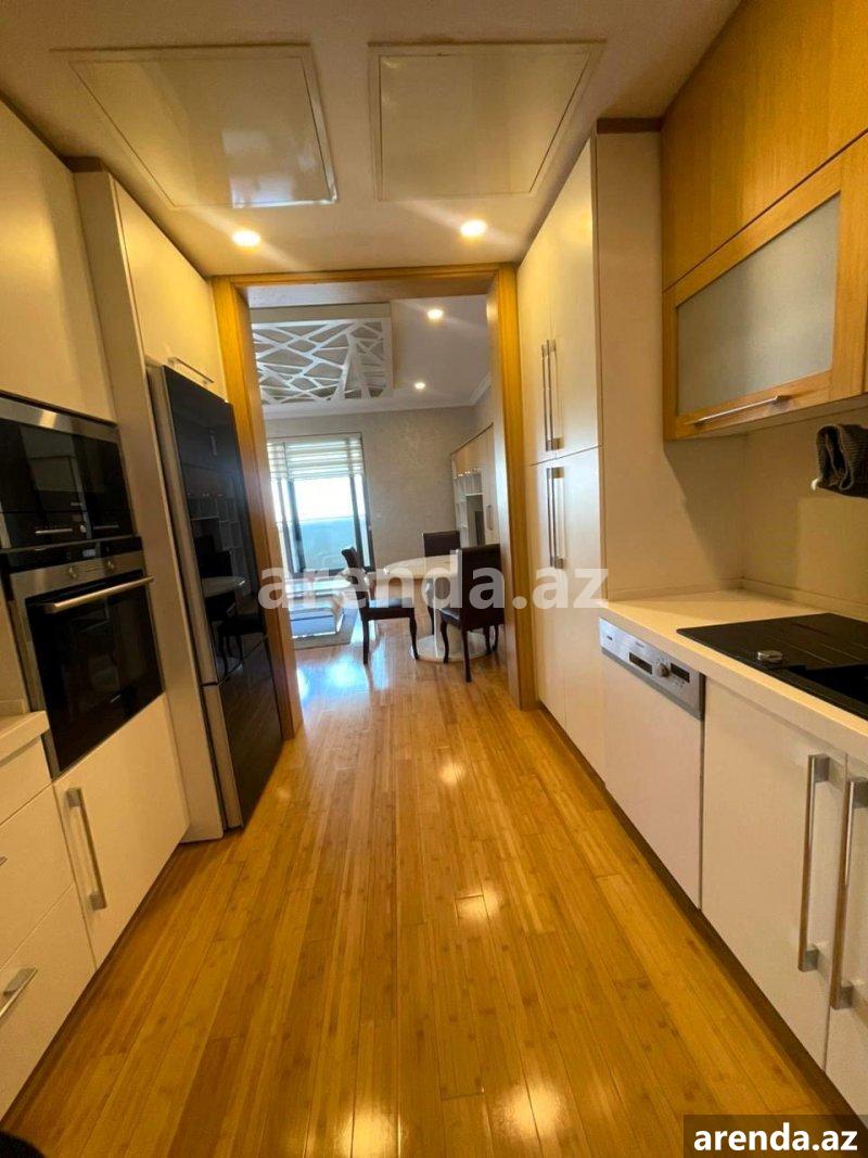 Kirayə (aylıq) 3 otaqlı Yeni Tikili, Sahil metrosu, Port Baku, Nəsimi rayonu 4 Kirayə (aylıq) 3 otaqlı Yeni Tikili, Sahil metrosu, Port Baku, Nəsimi rayonu 4