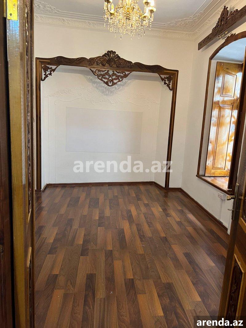 Kirayə (aylıq) 3 otaqlı Ofis, İçərişəhər metrosu, Azadlıq meydanı, Səbail rayonu 4 Kirayə (aylıq) 3 otaqlı Ofis, İçərişəhər metrosu, Azadlıq meydanı, Səbail rayonu 4