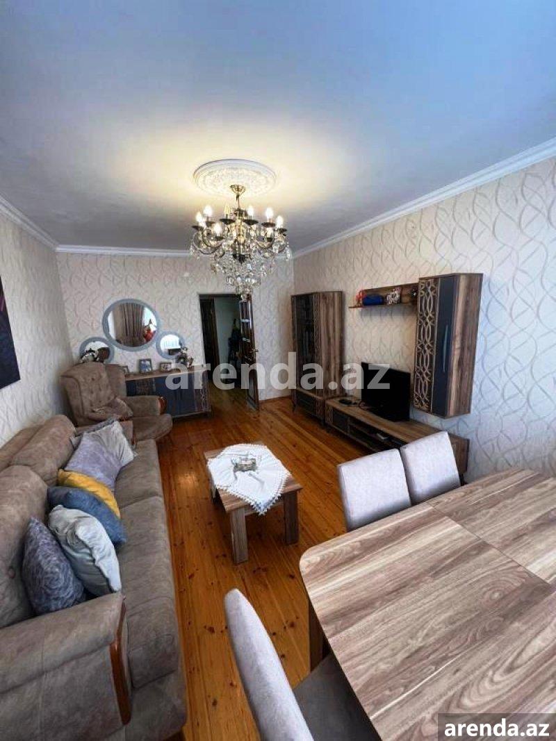 Satılır 3 otaqlı Köhnə Tikili, Qaraçuxur qəs., Suraxanı rayonu 10 Satılır 3 otaqlı Köhnə Tikili, Qaraçuxur qəs., Suraxanı rayonu 10