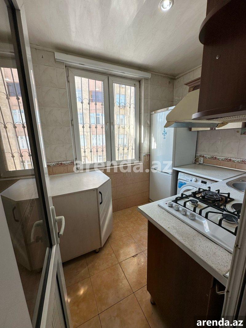 Kirayə (aylıq) 2 otaqlı Köhnə Tikili, Gənclik metrosu, Gənclik Mall, Nərimanov rayonu 6 Kirayə (aylıq) 2 otaqlı Köhnə Tikili, Gənclik metrosu, Gənclik Mall, Nərimanov rayonu 6
