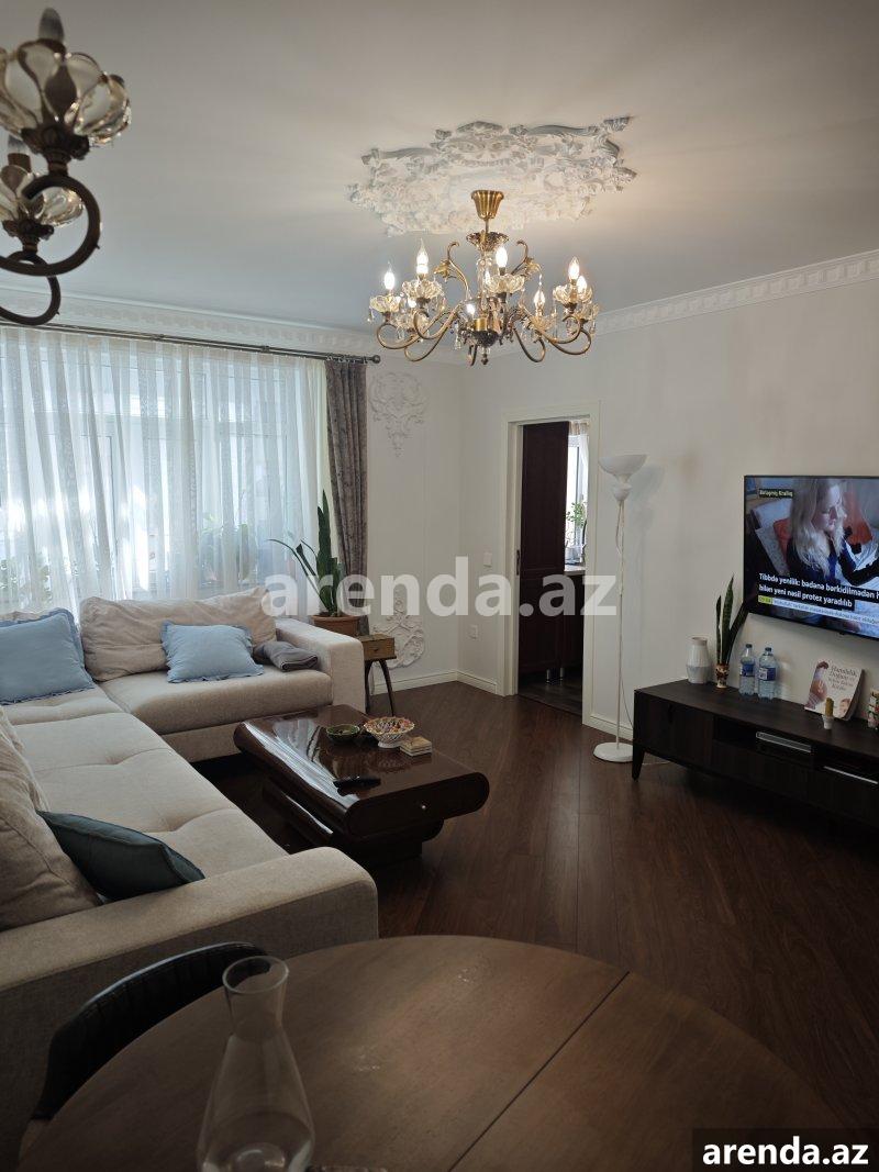 Satılır 3 otaqlı Köhnə Tikili, Badamdar qəs., Səbail rayonu 2