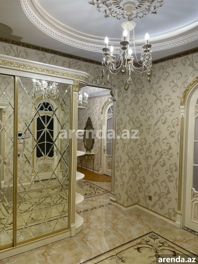 Satılır 4 otaqlı Yeni Tikili, Azadlıq metrosu, 8-ci mikrorayon, Ayna Sultanova heykəli, Binəqədi rayonu 4 Satılır 4 otaqlı Yeni Tikili, Azadlıq metrosu, 8-ci mikrorayon, Ayna Sultanova heykəli, Binəqədi rayonu 4