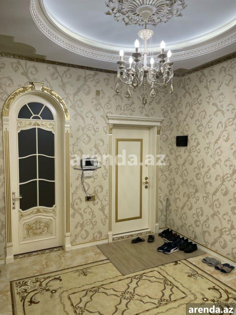 Satılır 4 otaqlı Yeni Tikili, Azadlıq metrosu, 8-ci mikrorayon, Ayna Sultanova heykəli, Binəqədi rayonu 3 Satılır 4 otaqlı Yeni Tikili, Azadlıq metrosu, 8-ci mikrorayon, Ayna Sultanova heykəli, Binəqədi rayonu 3