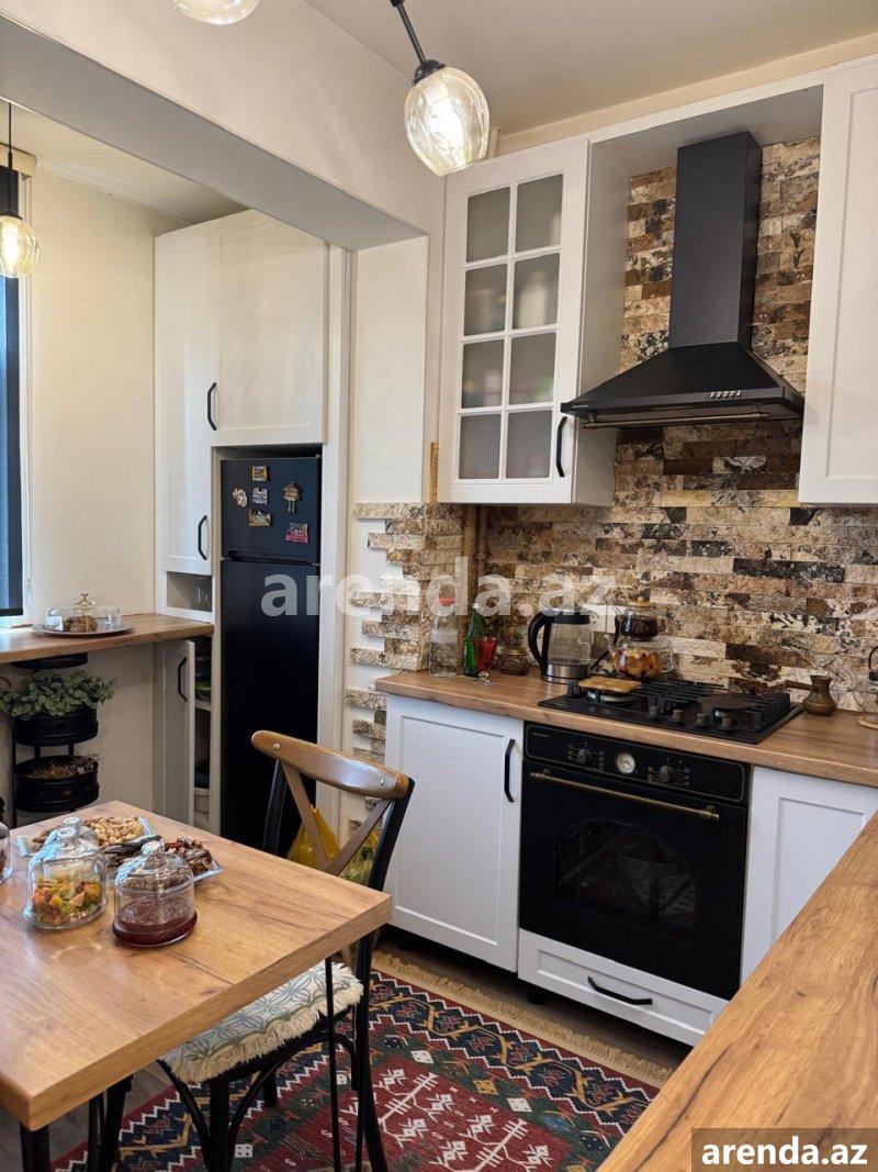 Kirayə (günlük) 2 otaqlı Yeni Tikili, Gənclik metrosu, Montin qəs., Ayna Sultanova heykəli, Nərimanov rayonu 8 Kirayə (günlük) 2 otaqlı Yeni Tikili, Gənclik metrosu, Montin qəs., Ayna Sultanova heykəli, Nərimanov rayonu 8