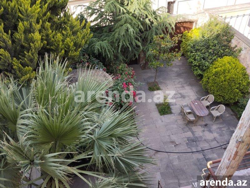 Satılır 6 otaqlı Həyət evi/villa, Nəsimi metrosu, 9-cu mikrorayon, Binəqədi rayonu 4 Satılır 6 otaqlı Həyət evi/villa, Nəsimi metrosu, 9-cu mikrorayon, Binəqədi rayonu 4