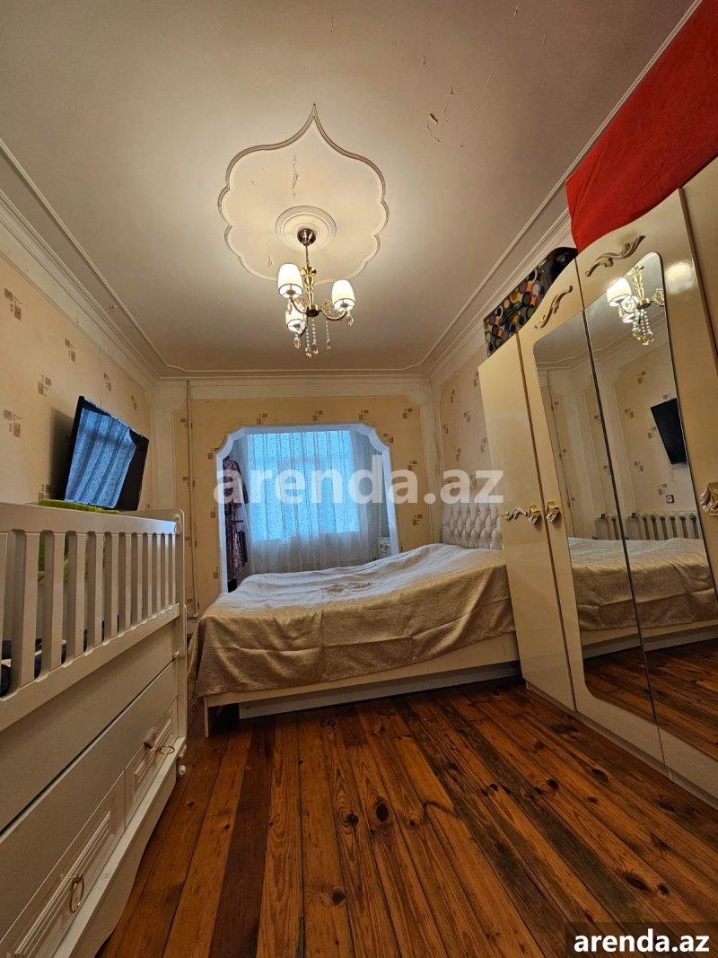 Satılır 2 otaqlı Köhnə Tikili, Azadlıq metrosu, 8-ci mikrorayon, Medera Klinikası, Binəqədi rayonu 2 Satılır 2 otaqlı Köhnə Tikili, Azadlıq metrosu, 8-ci mikrorayon, Medera Klinikası, Binəqədi rayonu 2