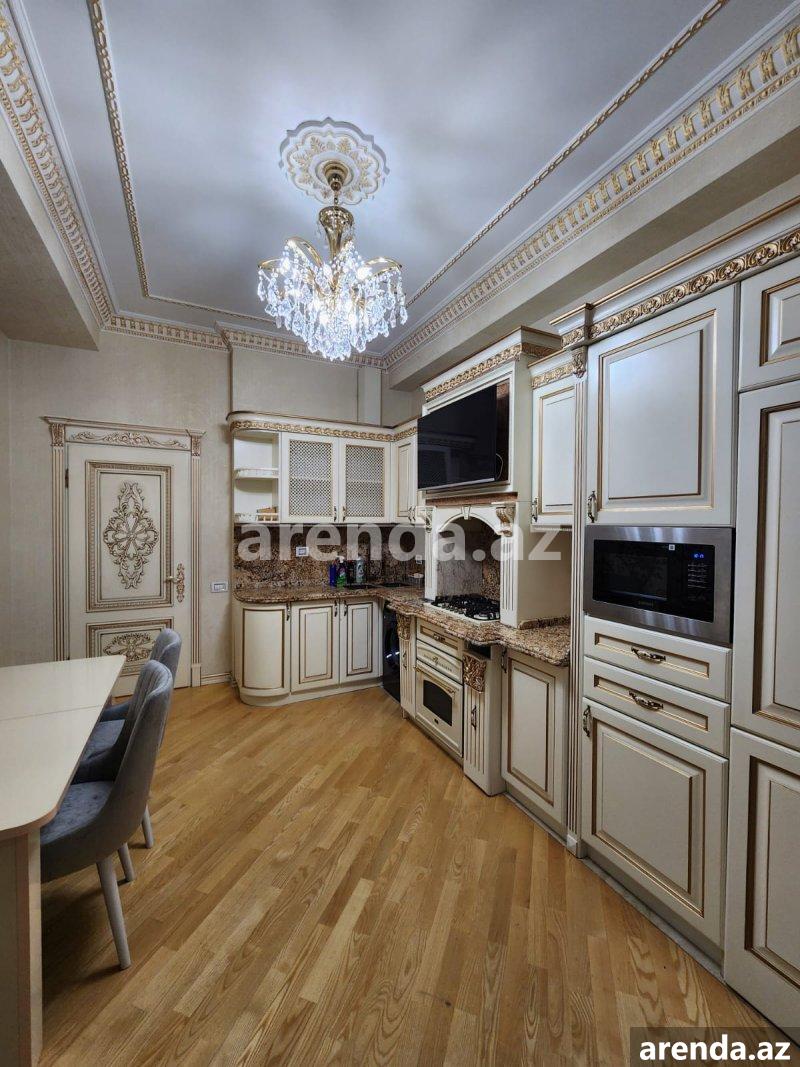 Satılır 3 otaqlı Yeni Tikili, Nizami metrosu, Zabitlər parkı, Nəsimi rayonu 12 Satılır 3 otaqlı Yeni Tikili, Nizami metrosu, Zabitlər parkı, Nəsimi rayonu 12