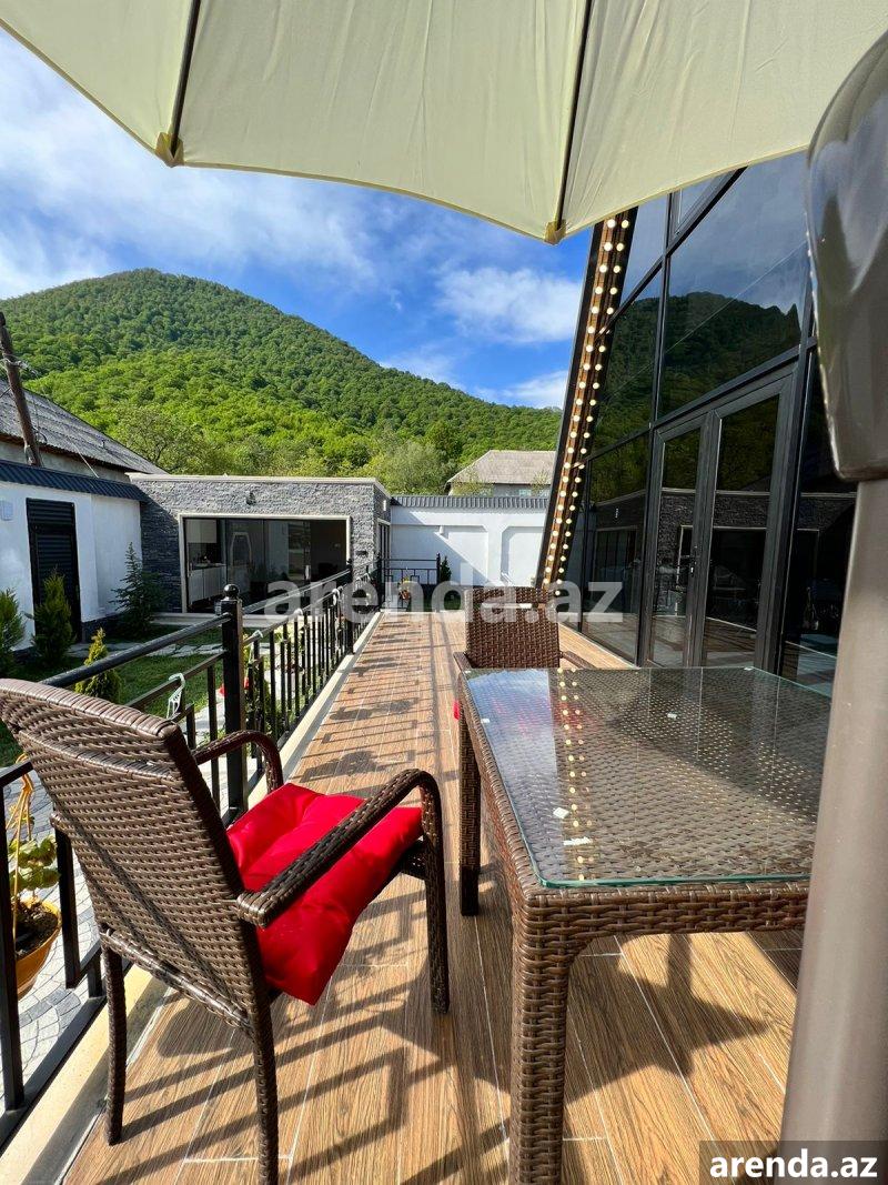 Посуточно 6 комнатная Дома/Виллы Гябяля 3