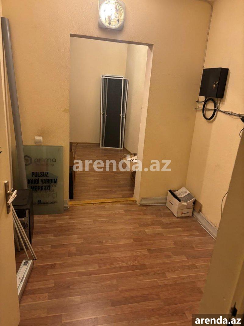 Kirayə (aylıq) 8 otaqlı Ofis, Səbail rayonu 9 Kirayə (aylıq) 8 otaqlı Ofis, Səbail rayonu 9