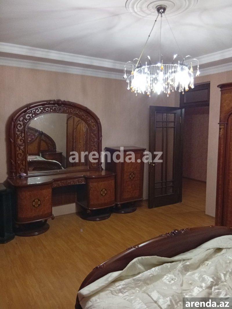 Kirayə (aylıq) 5 otaqlı Həyət evi/villa, İnşaatçılar metrosu, Alatava, Yasamal rayonu 4 Kirayə (aylıq) 5 otaqlı Həyət evi/villa, İnşaatçılar metrosu, Alatava, Yasamal rayonu 4