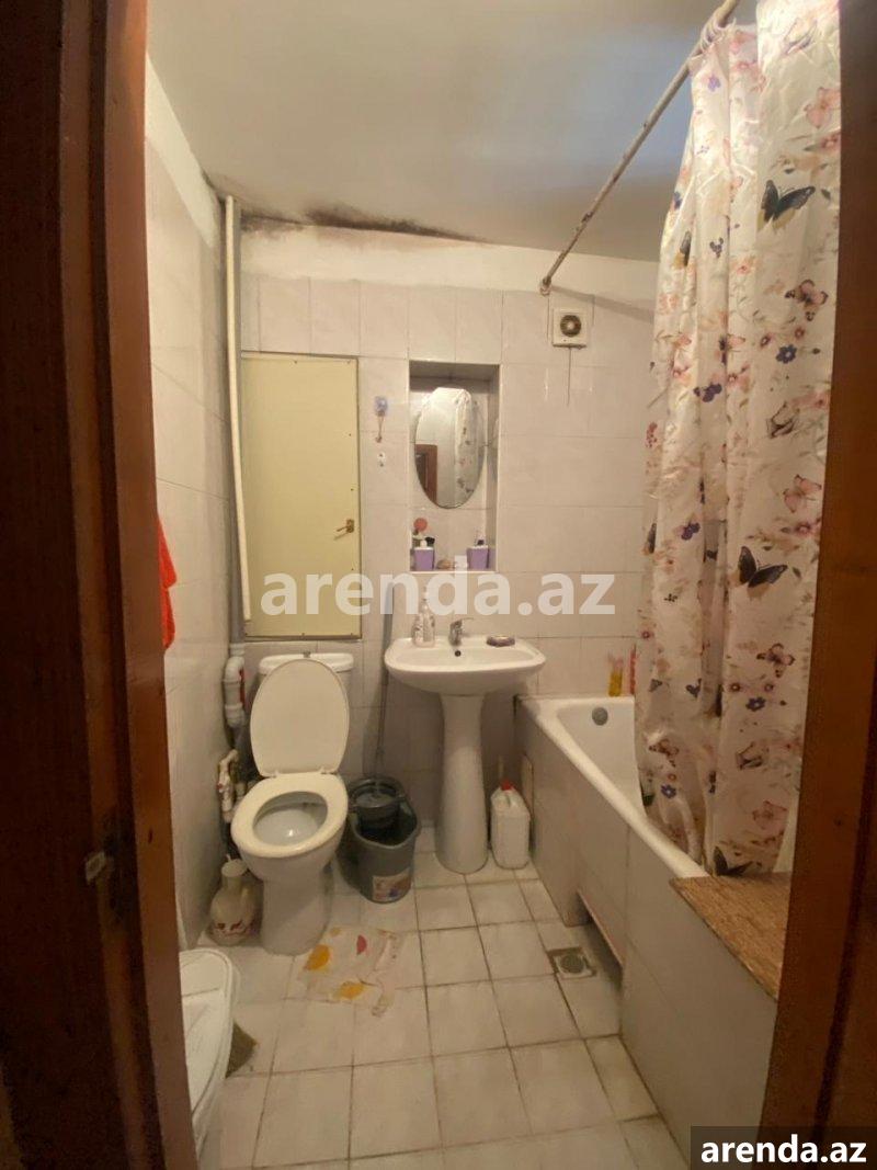 Kirayə (aylıq) 3 otaqlı Köhnə Tikili, Elmlər akademiyası metrosu, Bakı Dövlət Universiteti, Yasamal rayonu 16 Kirayə (aylıq) 3 otaqlı Köhnə Tikili, Elmlər akademiyası metrosu, Bakı Dövlət Universiteti, Yasamal rayonu 16