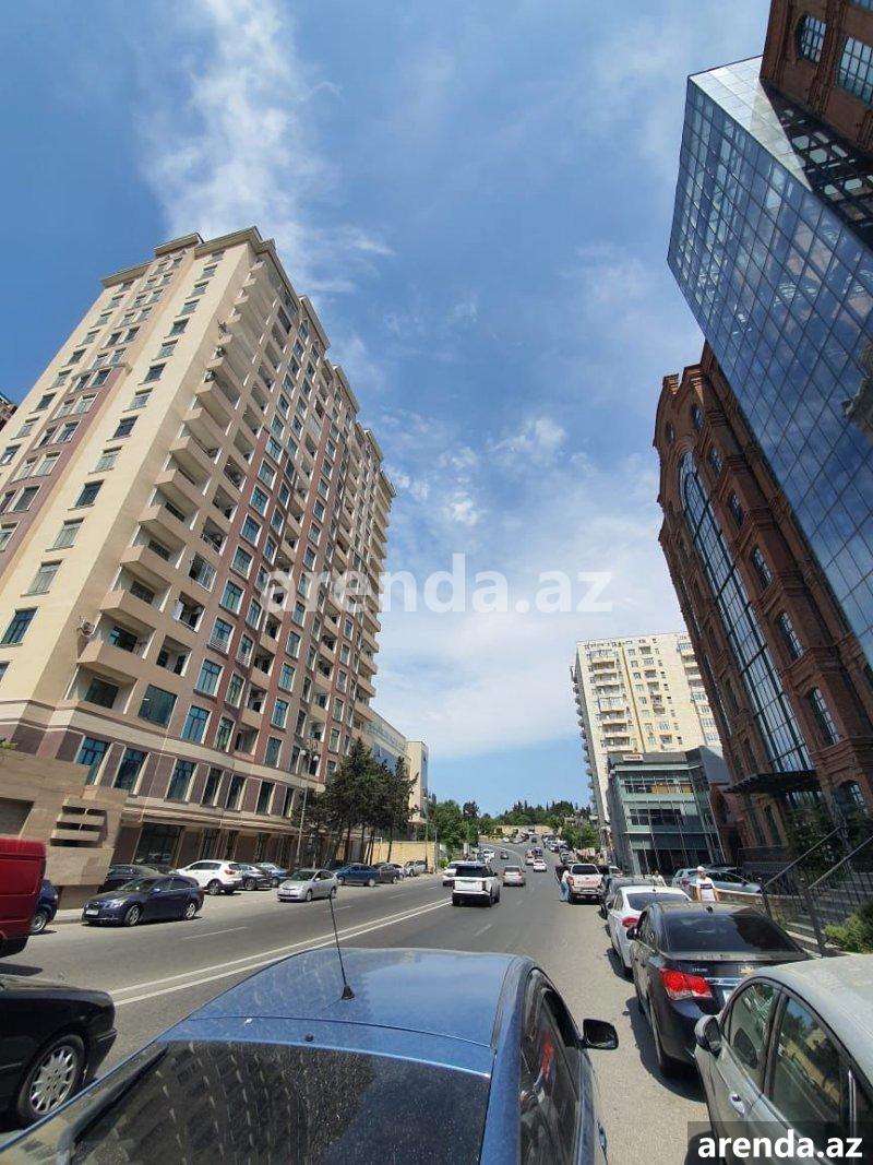 Satılır 4 otaqlı Yeni Tikili, İçərişəhər metrosu, Səbail rayonu 1 Satılır 4 otaqlı Yeni Tikili, İçərişəhər metrosu, Səbail rayonu 1