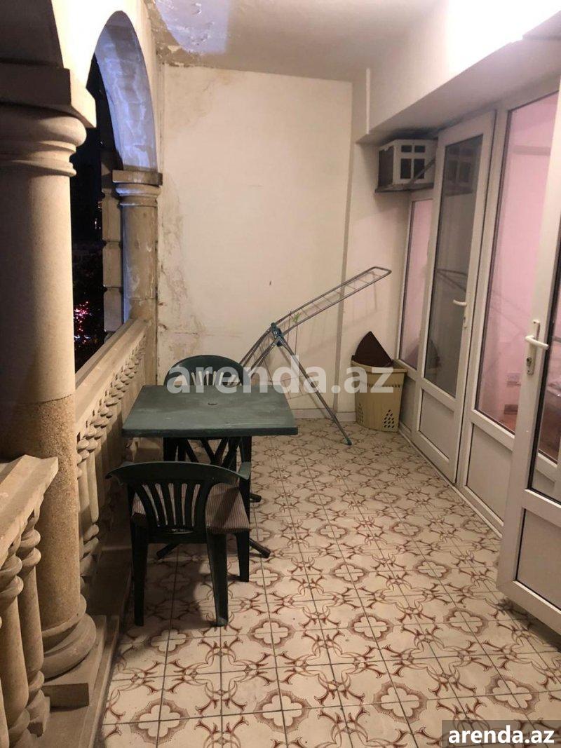 Kirayə (aylıq) 3 otaqlı Yeni Tikili, İçərişəhər metrosu, Mərkəzi Univermaq, Səbail rayonu 13 Kirayə (aylıq) 3 otaqlı Yeni Tikili, İçərişəhər metrosu, Mərkəzi Univermaq, Səbail rayonu 13