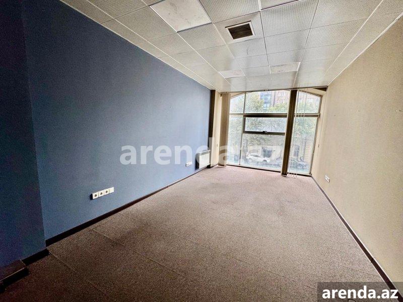 Kirayə (aylıq) 16 otaqlı Ofis, 28 May metrosu, Nəsimi rayonu 20 Kirayə (aylıq) 16 otaqlı Ofis, 28 May metrosu, Nəsimi rayonu 20