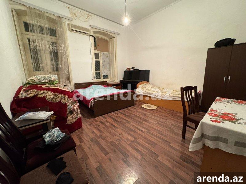 Satılır 2 otaqlı Köhnə Tikili, 28 May metrosu, 28 Mall, Nəsimi rayonu 4 Satılır 2 otaqlı Köhnə Tikili, 28 May metrosu, 28 Mall, Nəsimi rayonu 4