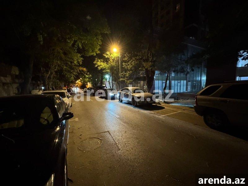 Satılır 2 otaqlı Köhnə Tikili, 28 May metrosu, 28 Mall, Nəsimi rayonu 5 Satılır 2 otaqlı Köhnə Tikili, 28 May metrosu, 28 Mall, Nəsimi rayonu 5