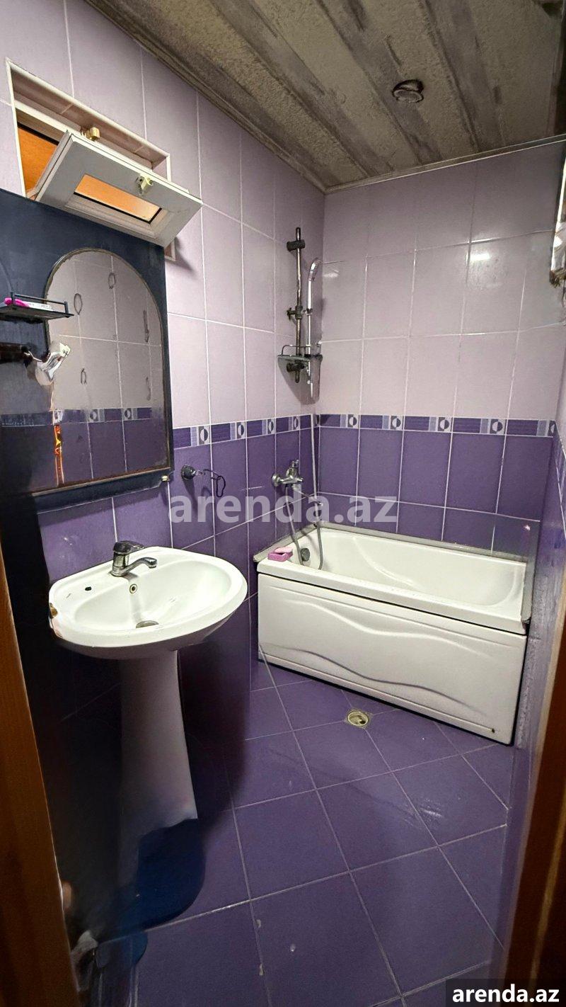 Satılır 3 otaqlı Köhnə Tikili, Qaraçuxur qəs., Suraxanı rayonu 6 Satılır 3 otaqlı Köhnə Tikili, Qaraçuxur qəs., Suraxanı rayonu 6