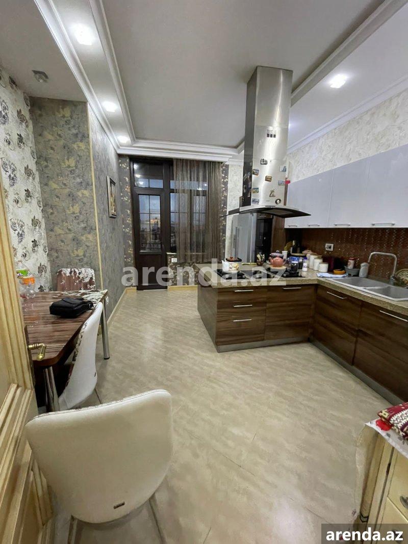 Satılır 3 otaqlı Yeni Tikili, İçərişəhər metrosu, Səbail rayonu 10 Satılır 3 otaqlı Yeni Tikili, İçərişəhər metrosu, Səbail rayonu 10