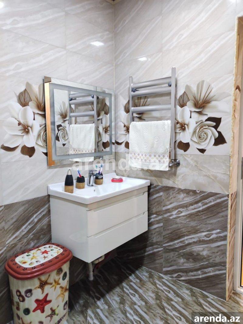 Satılır 3 otaqlı Həyət evi/villa, İçərişəhər metrosu, 20-ci sahə, Səbail rayonu 23 Satılır 3 otaqlı Həyət evi/villa, İçərişəhər metrosu, 20-ci sahə, Səbail rayonu 23