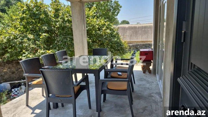 Kirayə (günlük) 4 otaqlı Bağ evi İsmayıllı 23 Kirayə (günlük) 4 otaqlı Bağ evi İsmayıllı 23