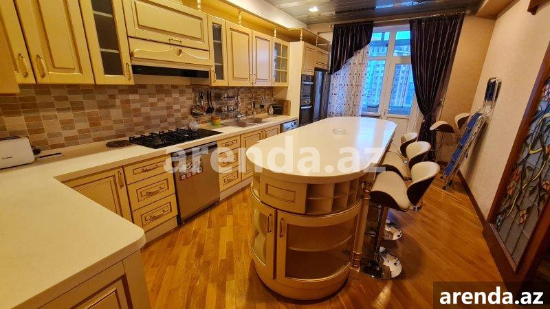 Kirayə (aylıq) 4 otaqlı Yeni Tikili, Gənclik metrosu, Nərimanov rayonu 1
