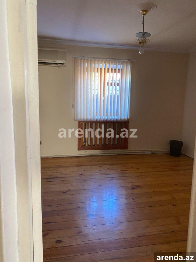 Kirayə (aylıq) 6 otaqlı Həyət evi/villa, Gənclik metrosu, Nərimanov rayonu 11 Kirayə (aylıq) 6 otaqlı Həyət evi/villa, Gənclik metrosu, Nərimanov rayonu 11