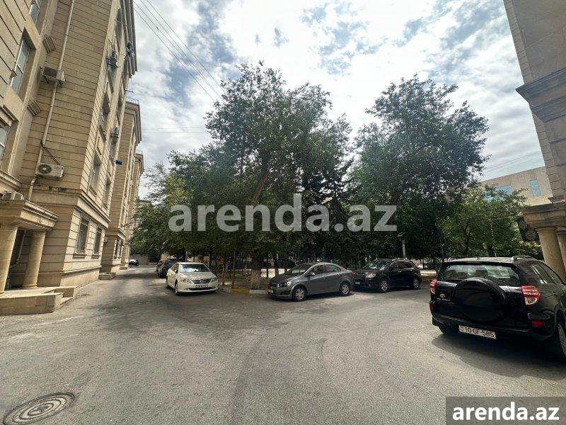 Kirayə (aylıq) 3 otaqlı Köhnə Tikili, 28 May metrosu, Port Baku, Səbail rayonu 17