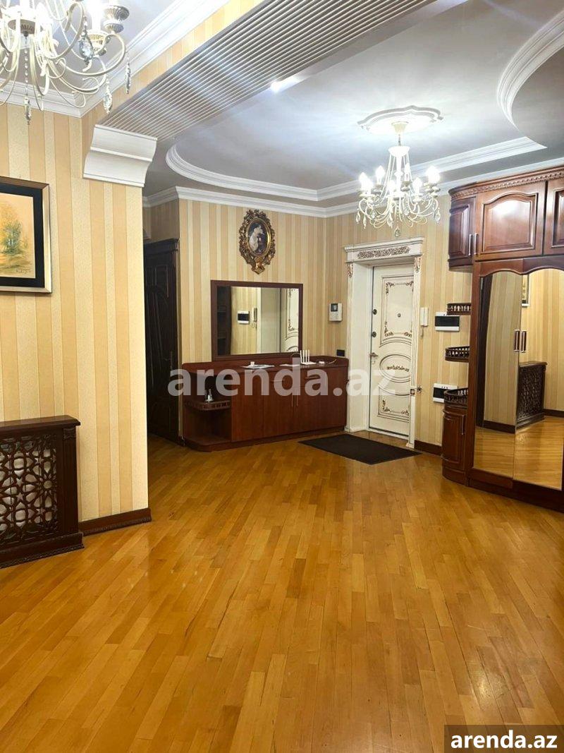 Kirayə (aylıq) 4 otaqlı Yeni Tikili, Nəriman Nərimanov metrosu, Heydər Əliyev Mərkəzi, Nərimanov rayonu 10 Kirayə (aylıq) 4 otaqlı Yeni Tikili, Nəriman Nərimanov metrosu, Heydər Əliyev Mərkəzi, Nərimanov rayonu 10