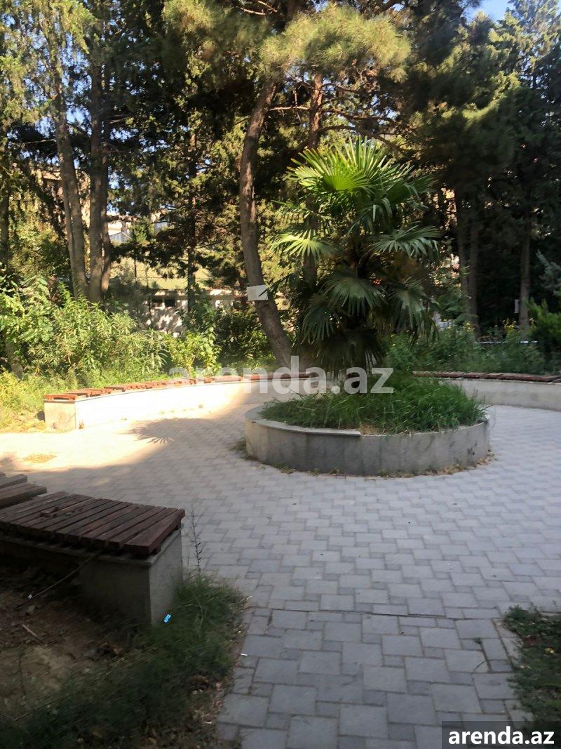 Satılır 2 otaqlı Köhnə Tikili, Azadlıq metrosu, 8-ci mikrorayon, Binəqədi rayonu 12 Satılır 2 otaqlı Köhnə Tikili, Azadlıq metrosu, 8-ci mikrorayon, Binəqədi rayonu 12