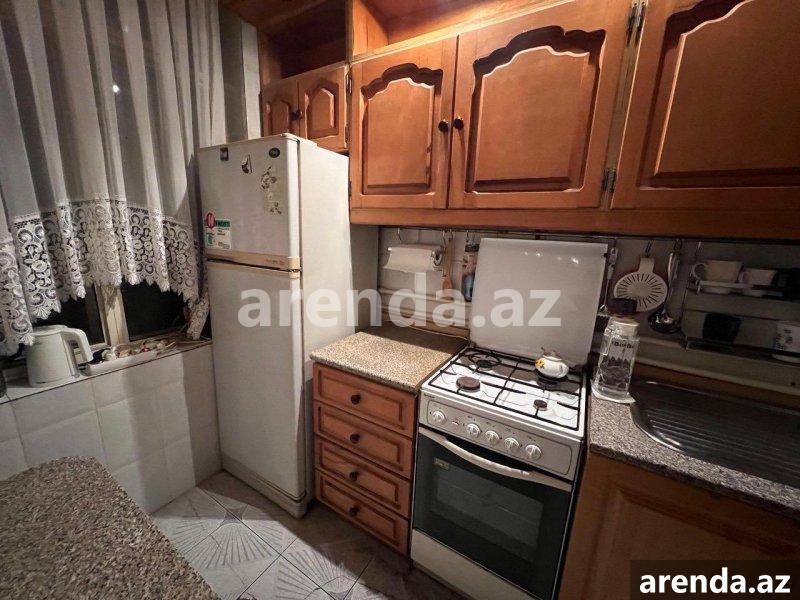 Kirayə (aylıq) 2 otaqlı Köhnə Tikili, 28 May metrosu, Absheron Marriott otel, Səbail rayonu 4 Kirayə (aylıq) 2 otaqlı Köhnə Tikili, 28 May metrosu, Absheron Marriott otel, Səbail rayonu 4