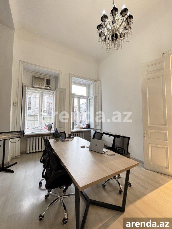 Kirayə (aylıq) 1 otaqlı Ofis, AF Business House, Nəsimi rayonu 4 Kirayə (aylıq) 1 otaqlı Ofis, AF Business House, Nəsimi rayonu 4