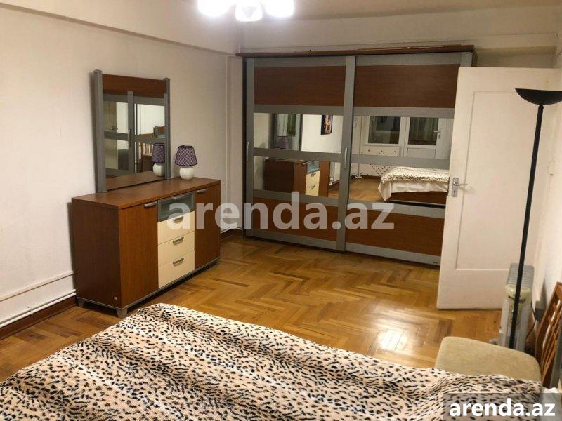 Kirayə (aylıq) 3 otaqlı Yeni Tikili, İçərişəhər metrosu, Mərkəzi Univermaq, Səbail rayonu 6 Kirayə (aylıq) 3 otaqlı Yeni Tikili, İçərişəhər metrosu, Mərkəzi Univermaq, Səbail rayonu 6