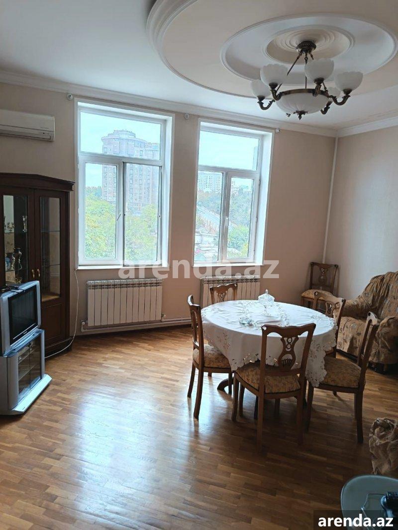 Kirayə (aylıq) 2 otaqlı Yeni Tikili, 28 May metrosu, 28 Mall, Nəsimi rayonu 2 Kirayə (aylıq) 2 otaqlı Yeni Tikili, 28 May metrosu, 28 Mall, Nəsimi rayonu 2