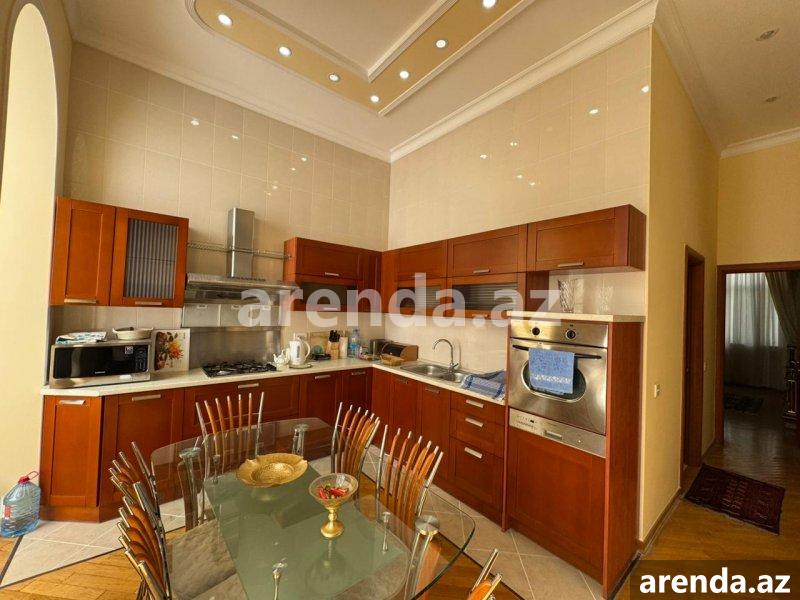 Kirayə (aylıq) 3 otaqlı Köhnə Tikili, Sahil metrosu, Səbail rayonu 11 Kirayə (aylıq) 3 otaqlı Köhnə Tikili, Sahil metrosu, Səbail rayonu 11