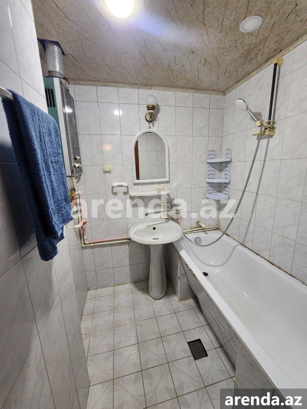 Kirayə (aylıq) 4 otaqlı Köhnə Tikili, Nəriman Nərimanov metrosu, Heydər Əliyev Mərkəzi, Nərimanov rayonu 10 Kirayə (aylıq) 4 otaqlı Köhnə Tikili, Nəriman Nərimanov metrosu, Heydər Əliyev Mərkəzi, Nərimanov rayonu 10