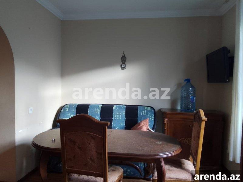 Kirayə (aylıq) 3 otaqlı Köhnə Tikili, İçərişəhər metrosu, Səbail rayonu 2