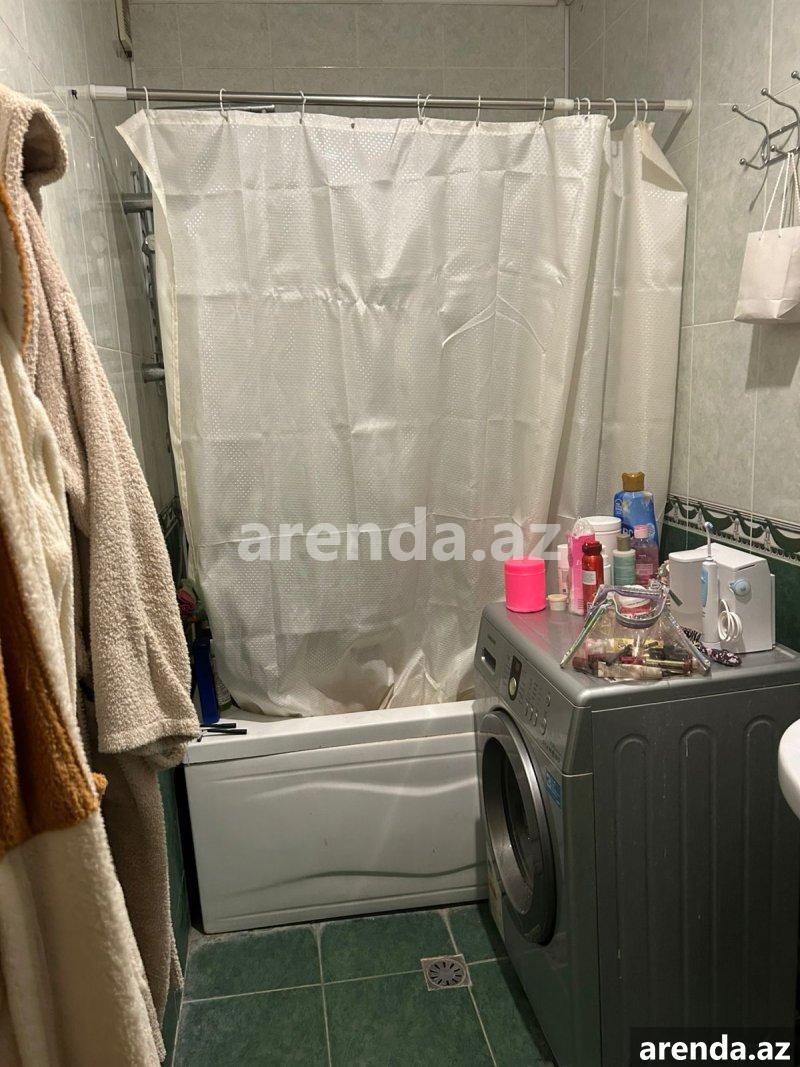 Satılır 2 otaqlı Köhnə Tikili, Azadlıq metrosu, 8-ci mikrorayon, Binəqədi rayonu 7 Satılır 2 otaqlı Köhnə Tikili, Azadlıq metrosu, 8-ci mikrorayon, Binəqədi rayonu 7