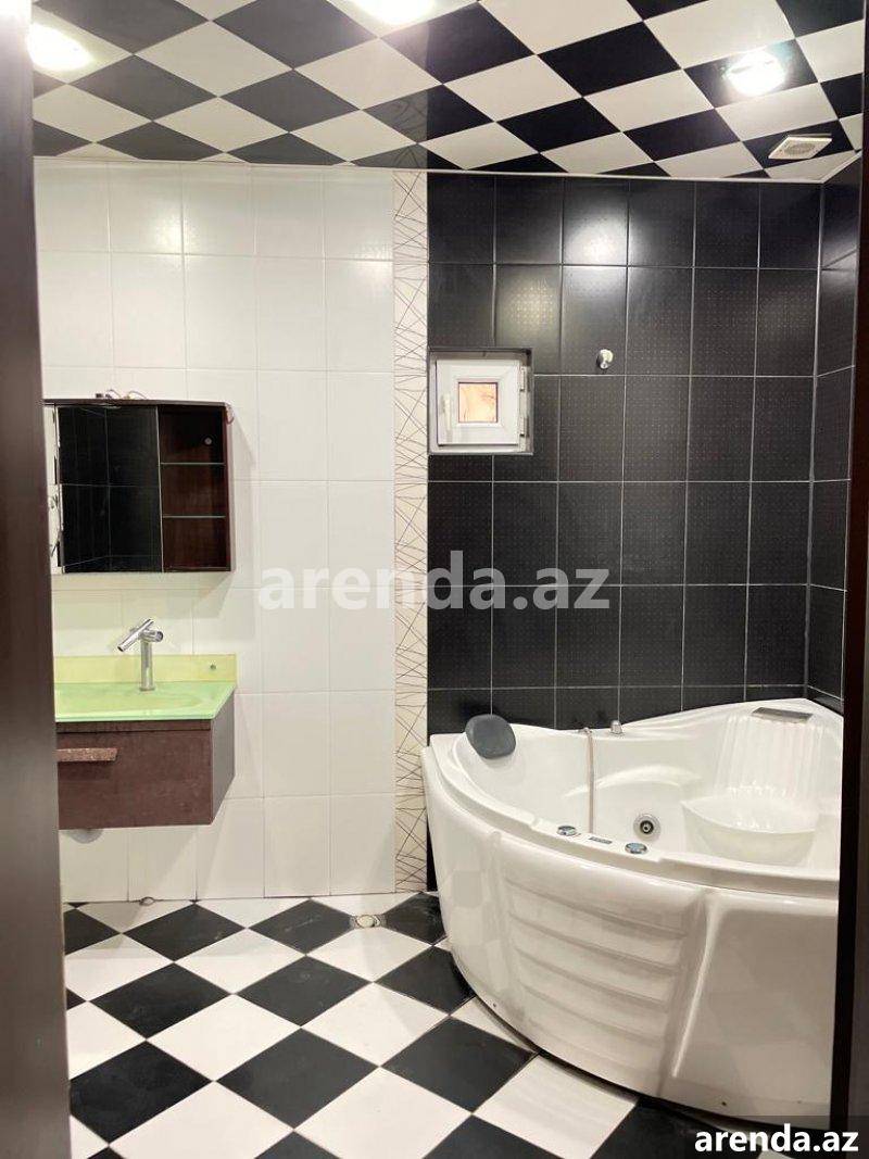 Kirayə (aylıq) 4 otaqlı Həyət evi/villa, Bayıl qəs., Səbail rayonu 12