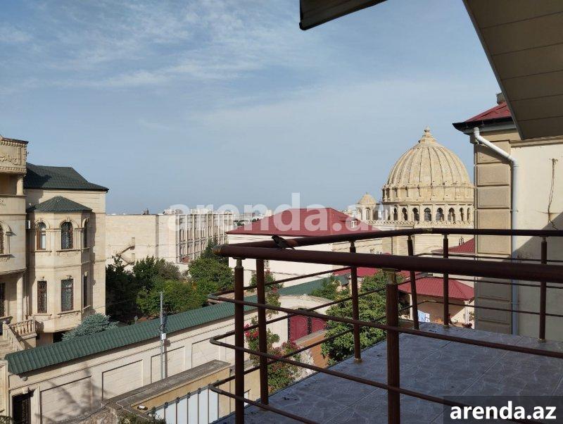 Satılır 6 otaqlı Həyət evi/villa, Nəsimi metrosu, 9-cu mikrorayon, Binəqədi rayonu 12 Satılır 6 otaqlı Həyət evi/villa, Nəsimi metrosu, 9-cu mikrorayon, Binəqədi rayonu 12