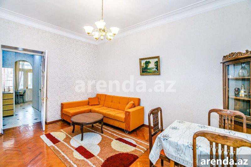 Kirayə (aylıq) 2 otaqlı Köhnə Tikili, Sahil metrosu, Səbail rayonu 3 Kirayə (aylıq) 2 otaqlı Köhnə Tikili, Sahil metrosu, Səbail rayonu 3