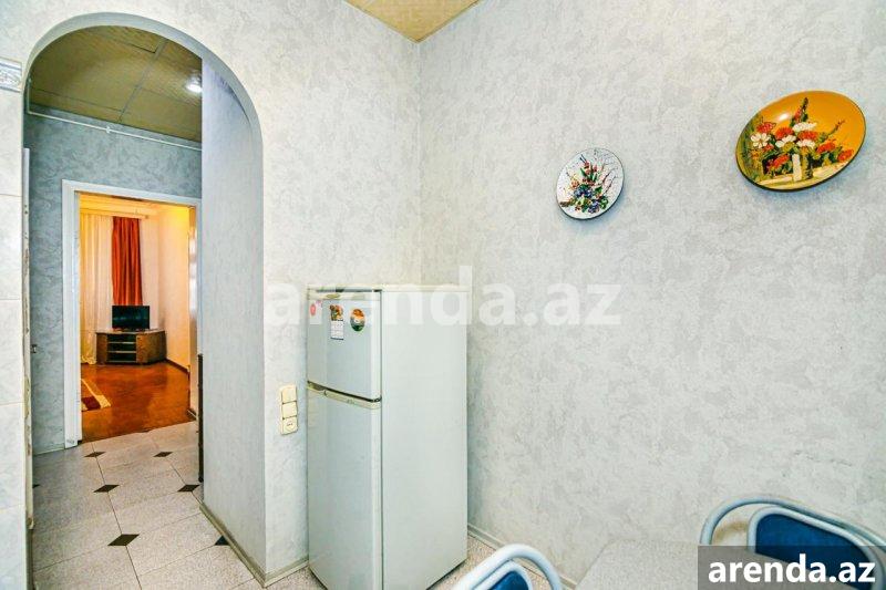 Kirayə (aylıq) 2 otaqlı Köhnə Tikili, Sahil metrosu, Səbail rayonu 13 Kirayə (aylıq) 2 otaqlı Köhnə Tikili, Sahil metrosu, Səbail rayonu 13